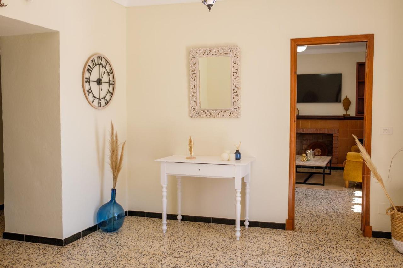 Son Vorera, Situada En Colina, Con Piscina. Semesterbostad