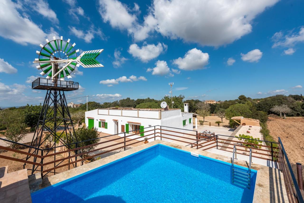Son Vorera, Situada En Colina, Con Piscina. Сasa de vacaciones